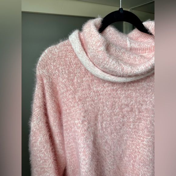 💕Soft Cowell Neck Sweater - 2X💕 - Picture 2 of 2